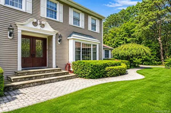 4 Saybrook CT, Port Jefferson Station, NY 11776