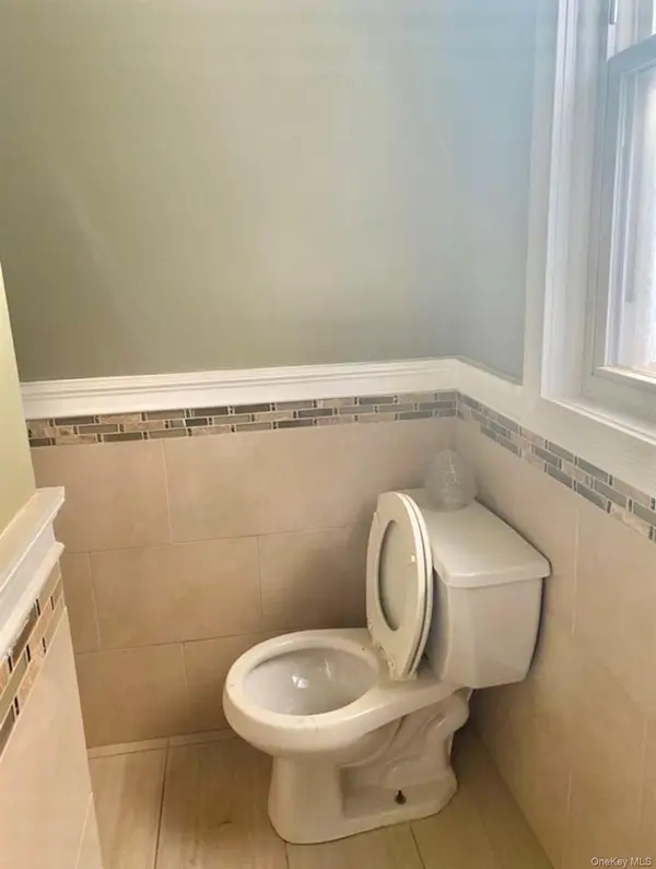 4122 163rd ST, Flushing, NY 11358