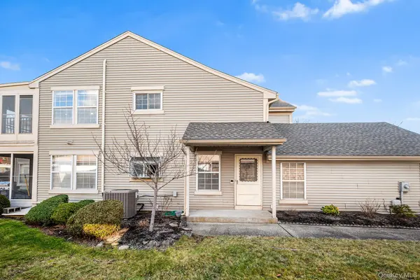 11D Rothwell DR, Call Listing Agent, NJ 08831