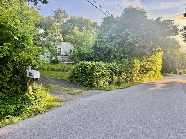 933 South ST, Highland, NY 12528