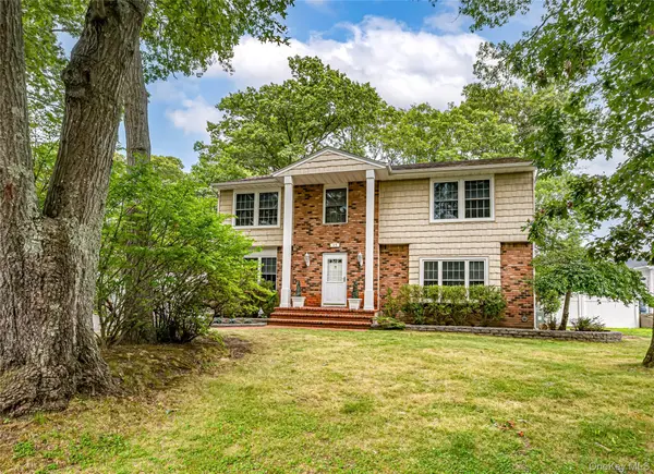 15 Washington AVE, Miller Place, NY 11764