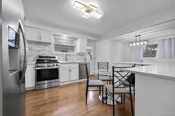 1016 Westwood RD, Woodmere, NY 11598