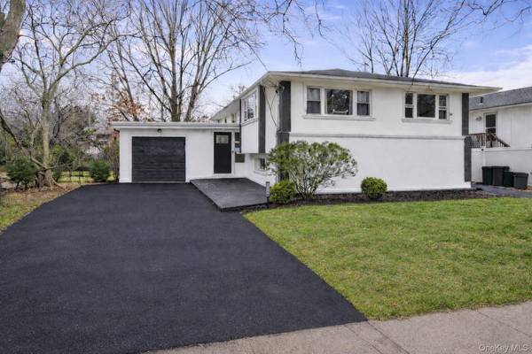 1016 Westwood RD, Woodmere, NY 11598