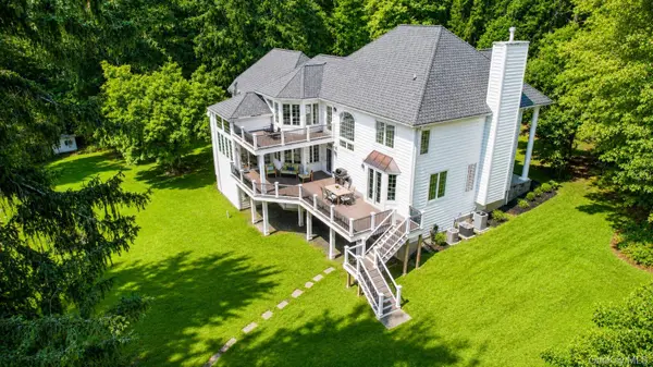 1320 Albany Post RD, Croton-on-hudson, NY 10520