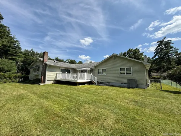 492 White RD, Glen Spey, NY 12737