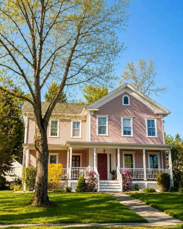 28 Simmons ST, Millerton, NY 12546