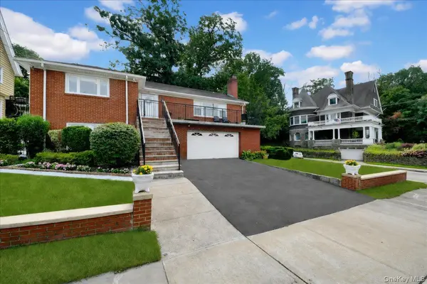 238 Van Cortlandt Park AVE, Yonkers, NY 10705