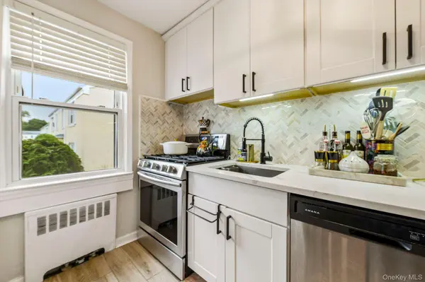 251-24 71st AVE #87A, Bellerose, NY 11426
