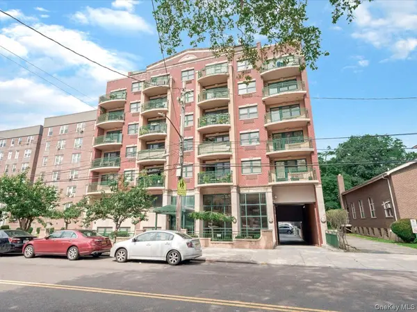 143 41 84th DR #1A, Briarwood, NY 11435