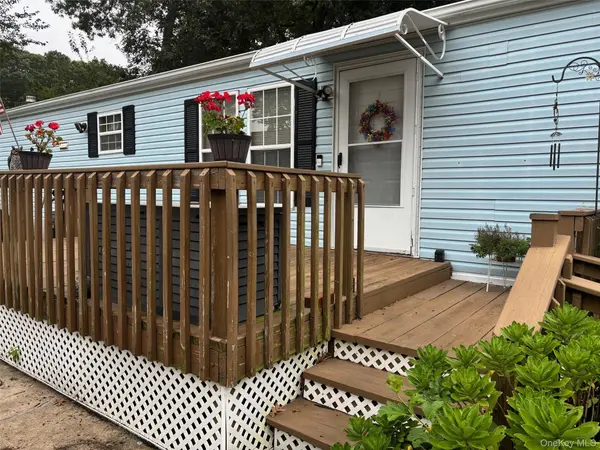1661 Old Country RD #189, Riverhead, NY 11901