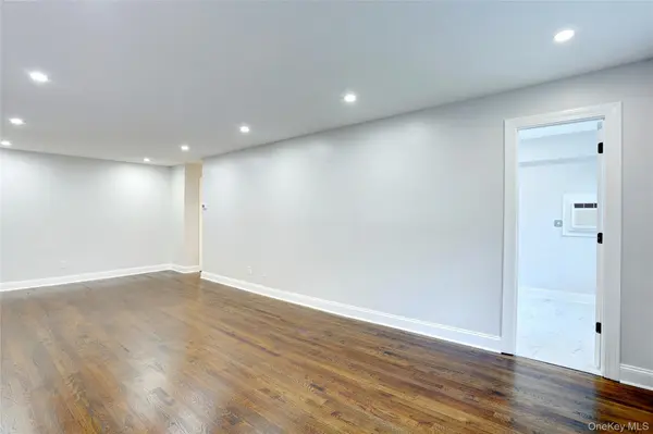 180 Kearsing Pkwy #B, Monsey, NY 10952