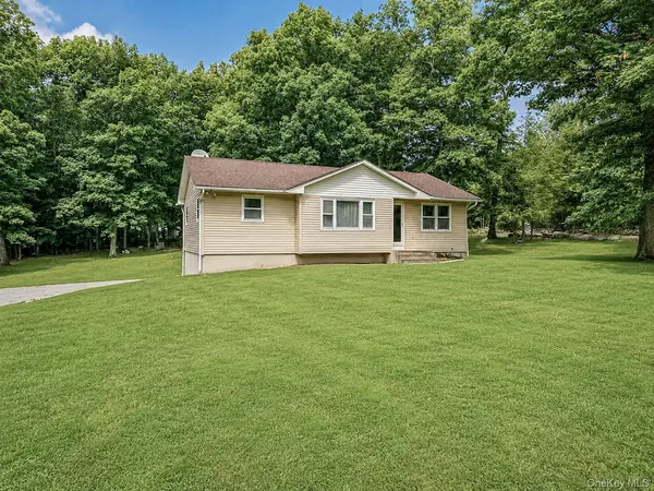 120 Basel RD, Pine Bush, NY 12566