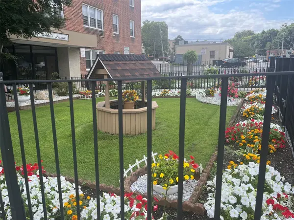 52 Yonkers TER #7K, Yonkers, NY 10704