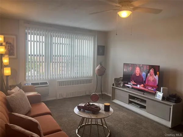 52 Yonkers TER #7K, Yonkers, NY 10704
