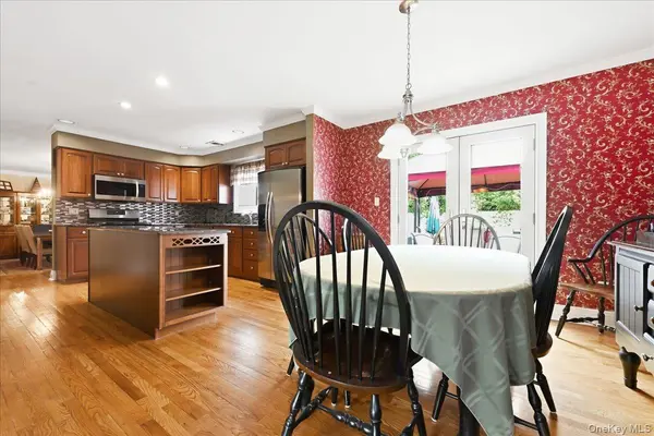 1844 Jefferson AVE, North Bellmore, NY 11710