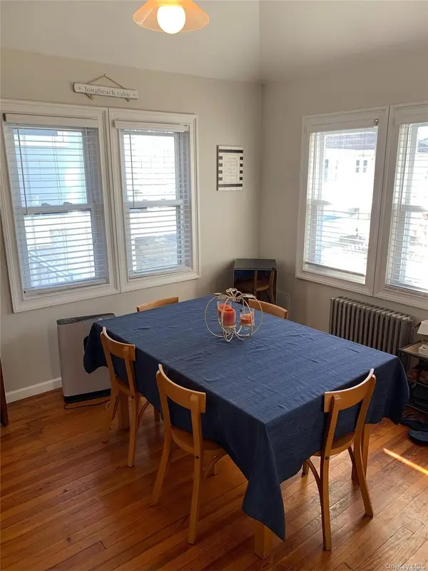 70 Kentucky ST, Long Beach, NY 11561