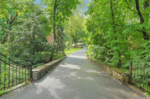 140 N Broadway #U-4, Irvington, NY 10533