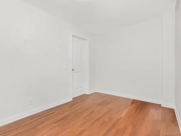 3057 Williamsbridge RD, Bronx, NY 10467