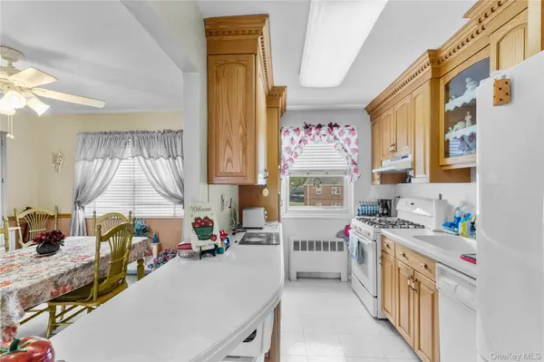155-32 84th ST #3, Howard Beach, NY 11414
