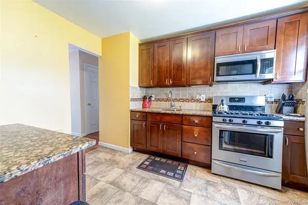 578 Northern Pkwy, Uniondale, NY 11553