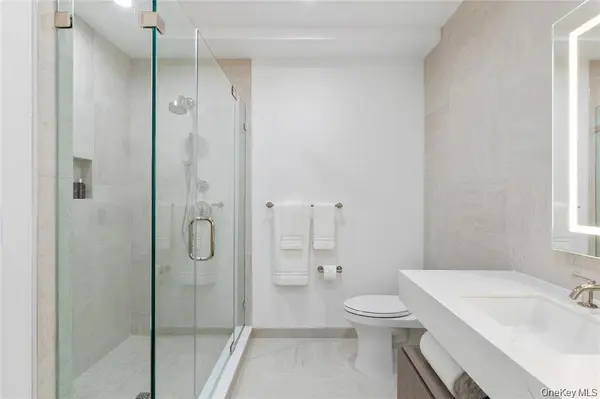 100 Boardwalk #711 A, Long Beach, NY 11561