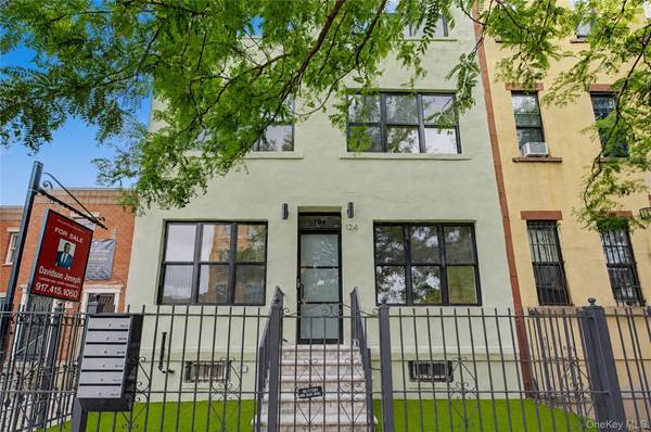 124 Grove ST, Brooklyn, NY 11221