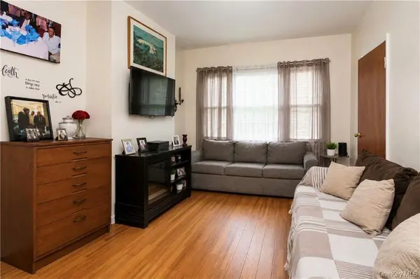 123 Milford ST, Brooklyn, NY 11208