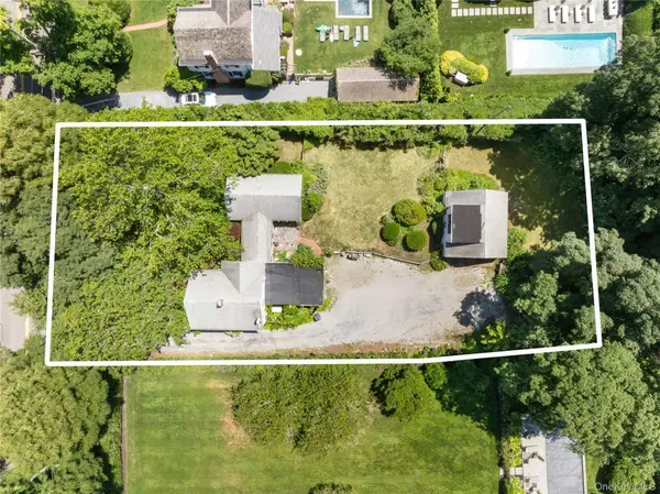 93 Buell LN, East Hampton, NY 11937