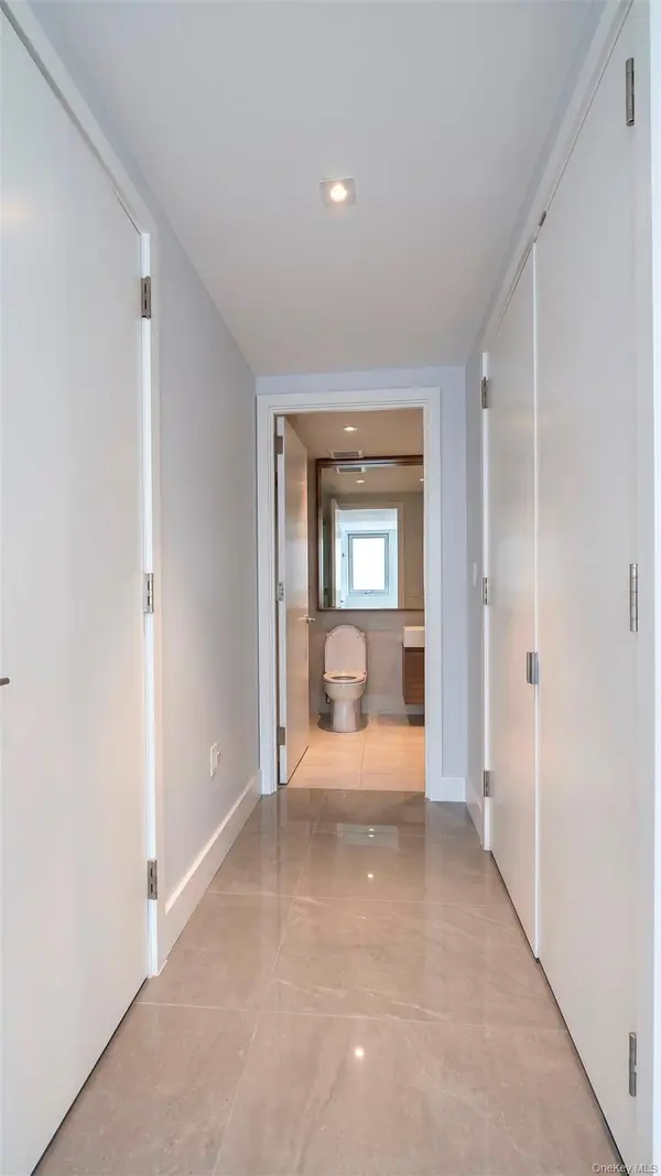 251 1st ST #4A, Brooklyn, NY 11215