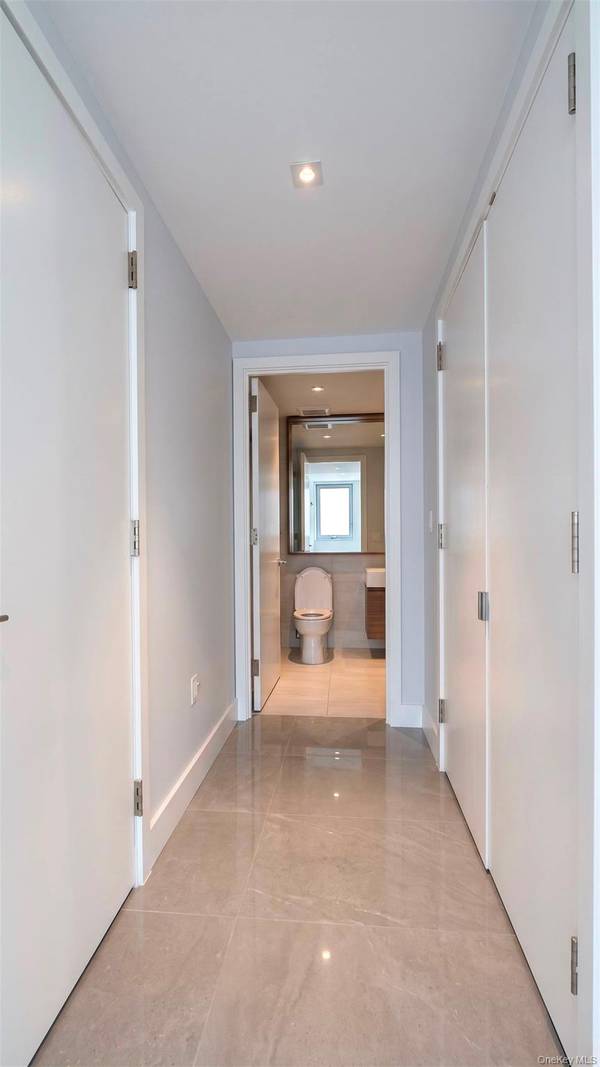 251 1st ST #4A, Brooklyn, NY 11215