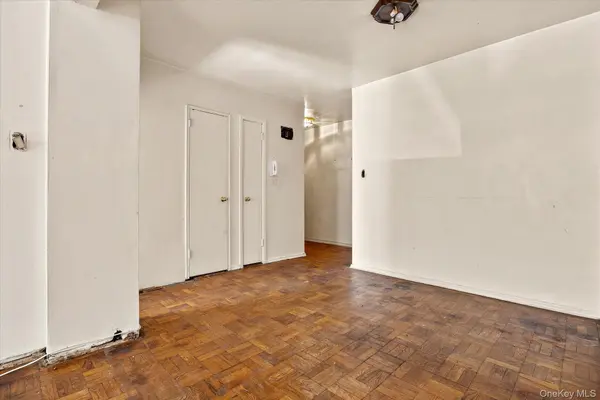 80-35 Springfield Blvd #1M, Queens Village, NY 11427