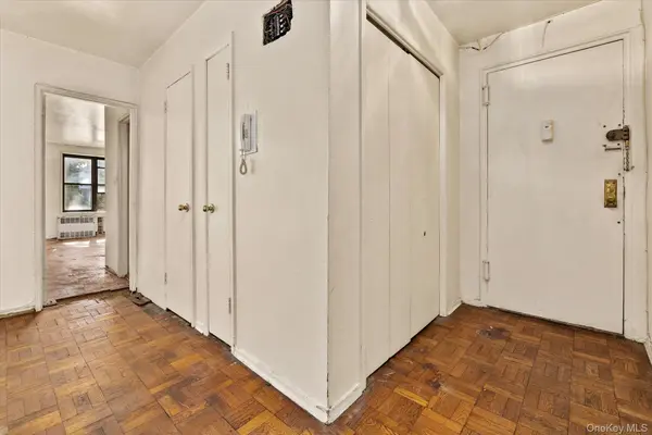 80-35 Springfield Blvd #1M, Queens Village, NY 11427