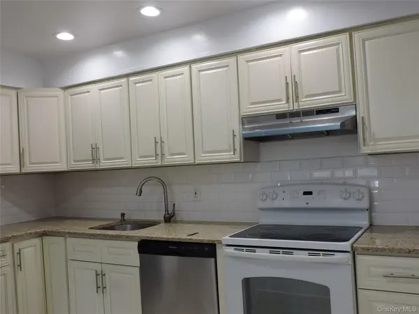 134-46 161st ST, Jamaica, NY 11434