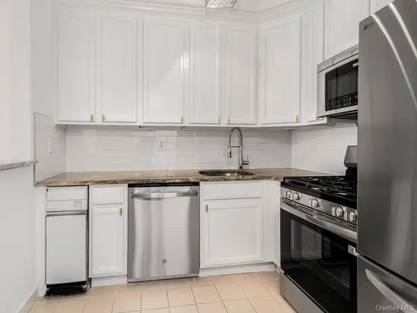 150 Surf DR #482, Bronx, NY 10473