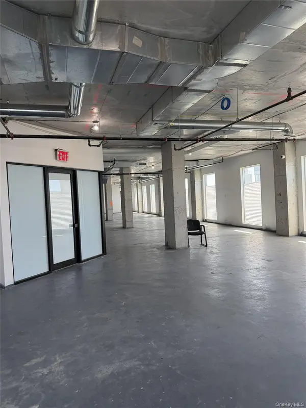 9415 Sutphin BLVD, Jamaica, NY 11435