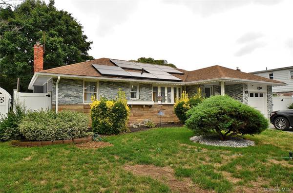 831 Shell ST, Baldwin, NY 11510
