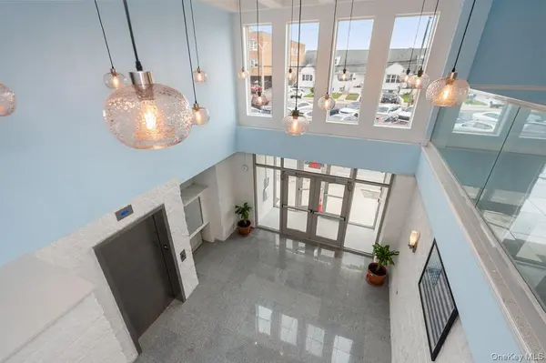 661 W Broadway #504, Long Beach, NY 11561