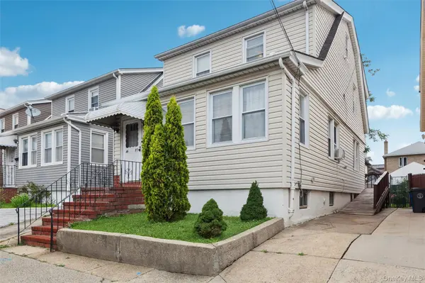 46-27 Robinson ST, Flushing, NY 11355