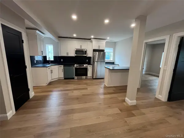 68A Main ST #A, Babylon, NY 11702