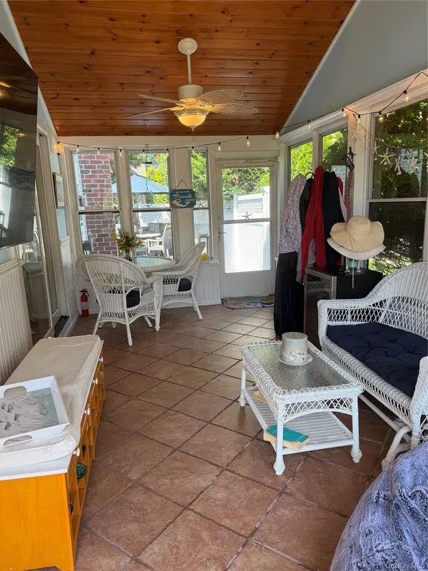 244 Ocean AVE, Massapequa Park, NY 11762