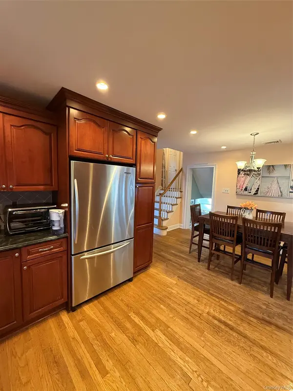 244 Ocean AVE, Massapequa Park, NY 11762