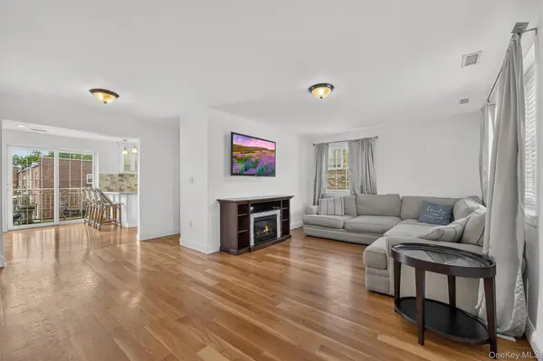 3144 Baisley AVE, Bronx, NY 10465