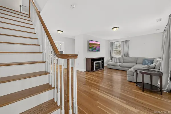 3144 Baisley AVE, Bronx, NY 10465