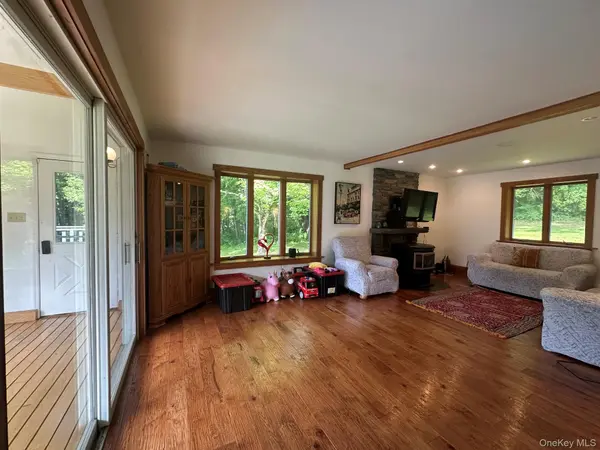 109 Brush Hill, Millbrook, NY 12545