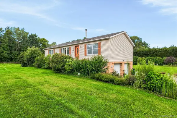 66 Reservoir RD, Pawling, NY 12564