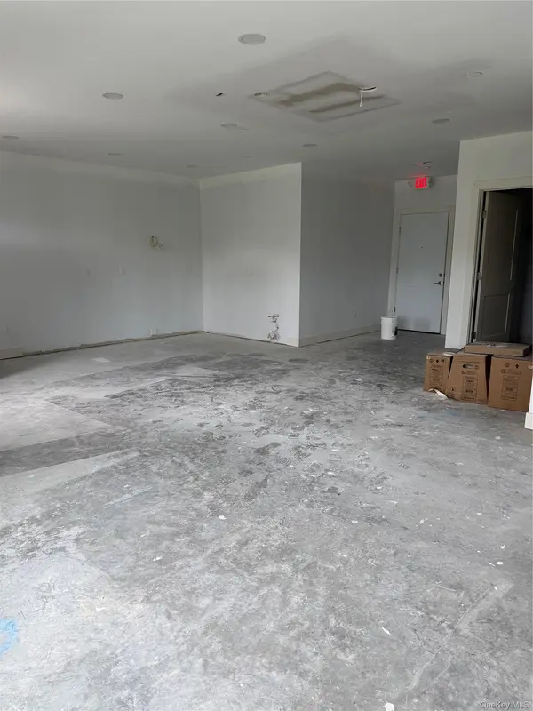 124 S Main ST, Florida, NY 10921