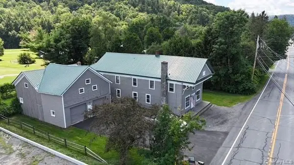 174 Rockland RD, Roscoe, NY 12776