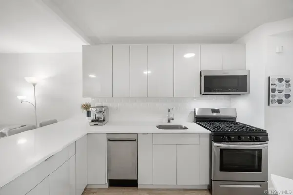 5900 Arlington AVE #10R, Bronx, NY 10471