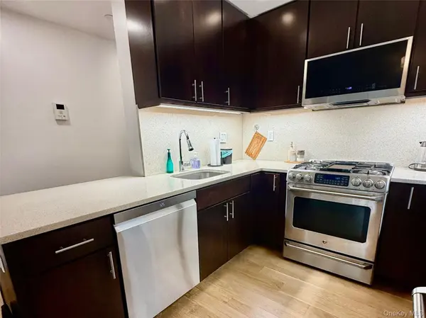 152 E 118th ST #4C, New York (manhattan), NY 10035