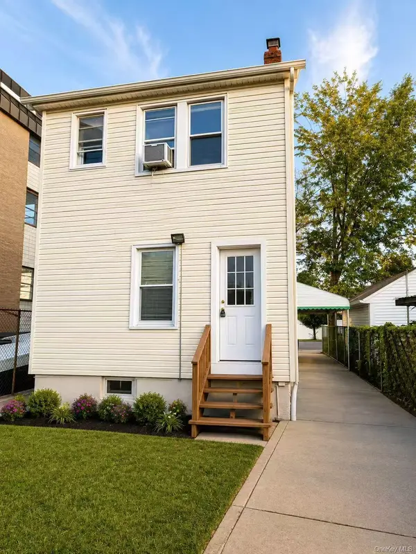 16414 81st AVE, Fresh Meadows, NY 11432